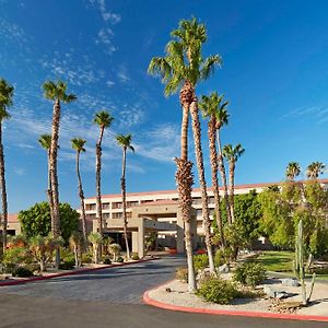 Doubletree By Hilton Golf Resort Palm Springs